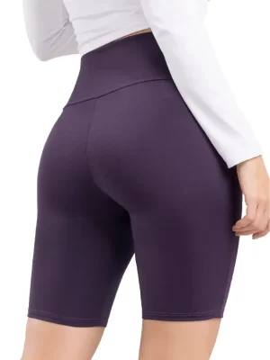 Ciclista Con Un Fajón Ancho 7218