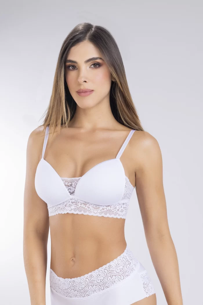 Brasier Triangular Con Realce Natural  8173