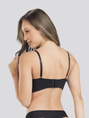 Brasier Triangular Con Realce Natural Y Base De Tela De Doble Laminado 8385