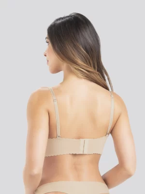 Brasier Triangular Con Realce Natural Y Base De Tela De Doble Laminado 8385